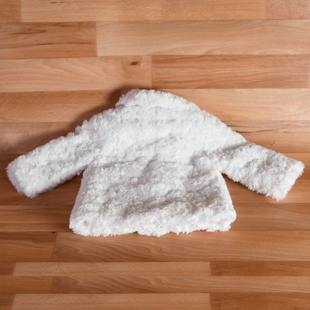 (Set) Absorba Paris 6-9 month girls white faux fur jacket and hat - Picture 6 of 8
